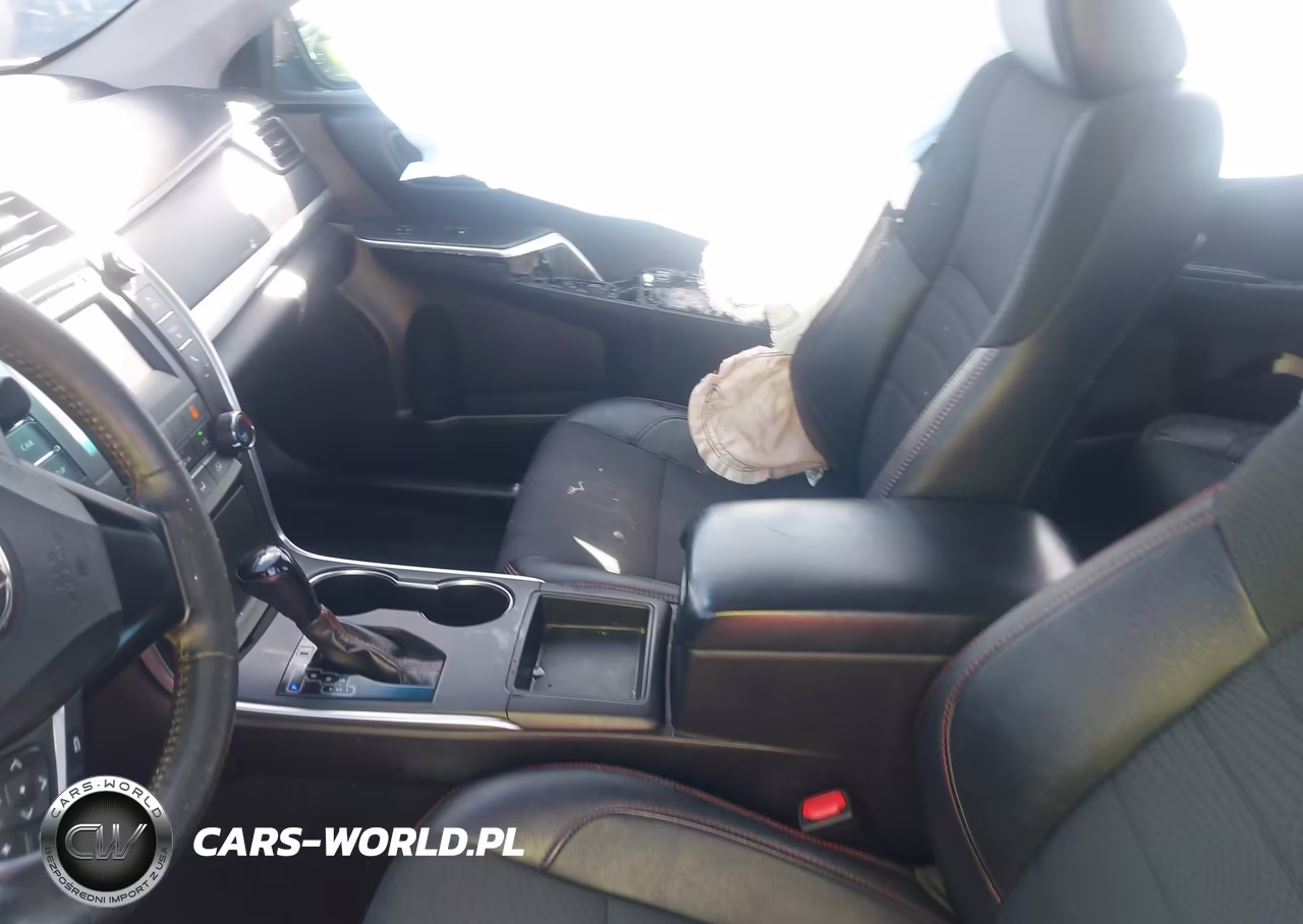 2016 Toyota Camry Se VIN:4T1BF1FK7GU244278 - 5