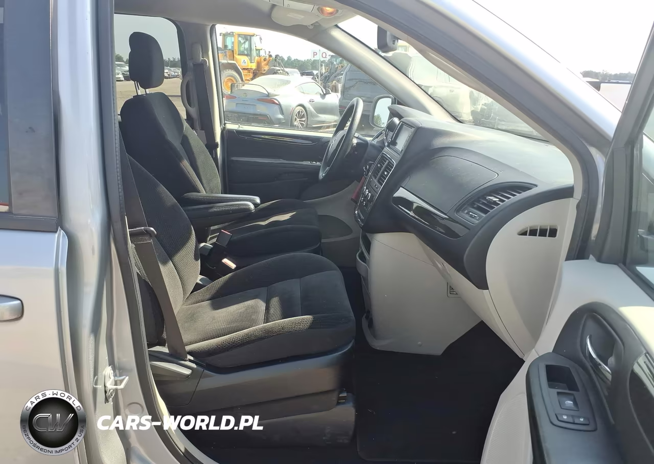 2018 Dodge Grand Caravan Se VIN:2C4RDGBG6JR339920 - 5