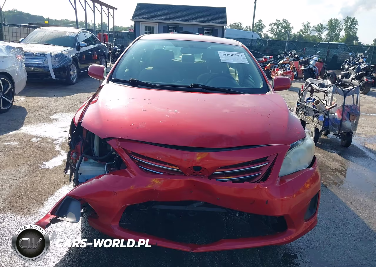 2013 Toyota Corolla Le VIN:JTDBU4EE6DJ117610 - 12