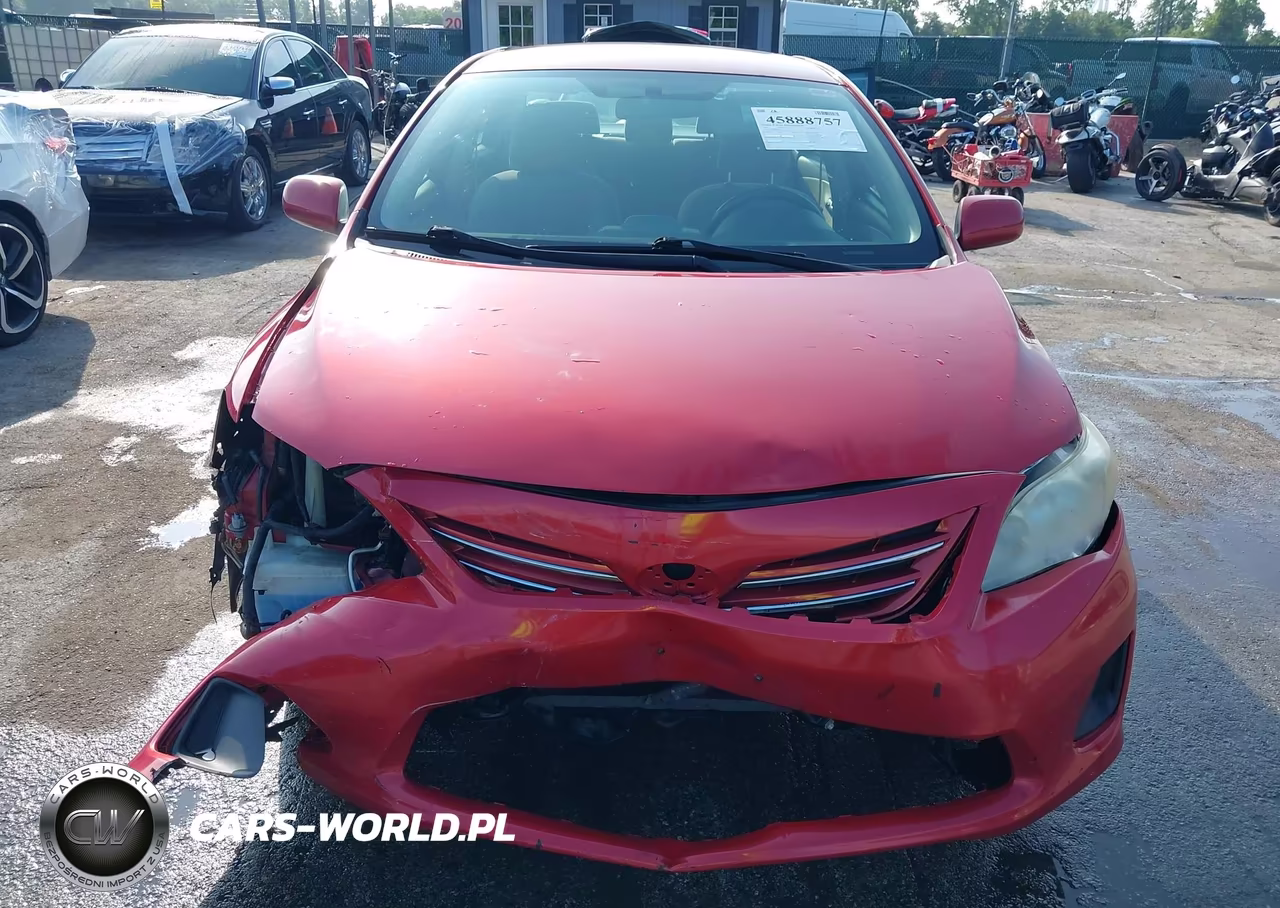 2013 Toyota Corolla Le VIN:JTDBU4EE6DJ117610 - 6