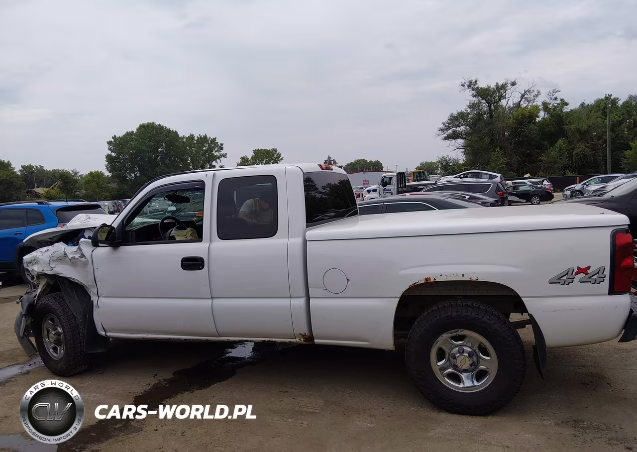 2004 Chevrolet Silverado 1500 Ls VIN:2GCEK19T041218419 - 14