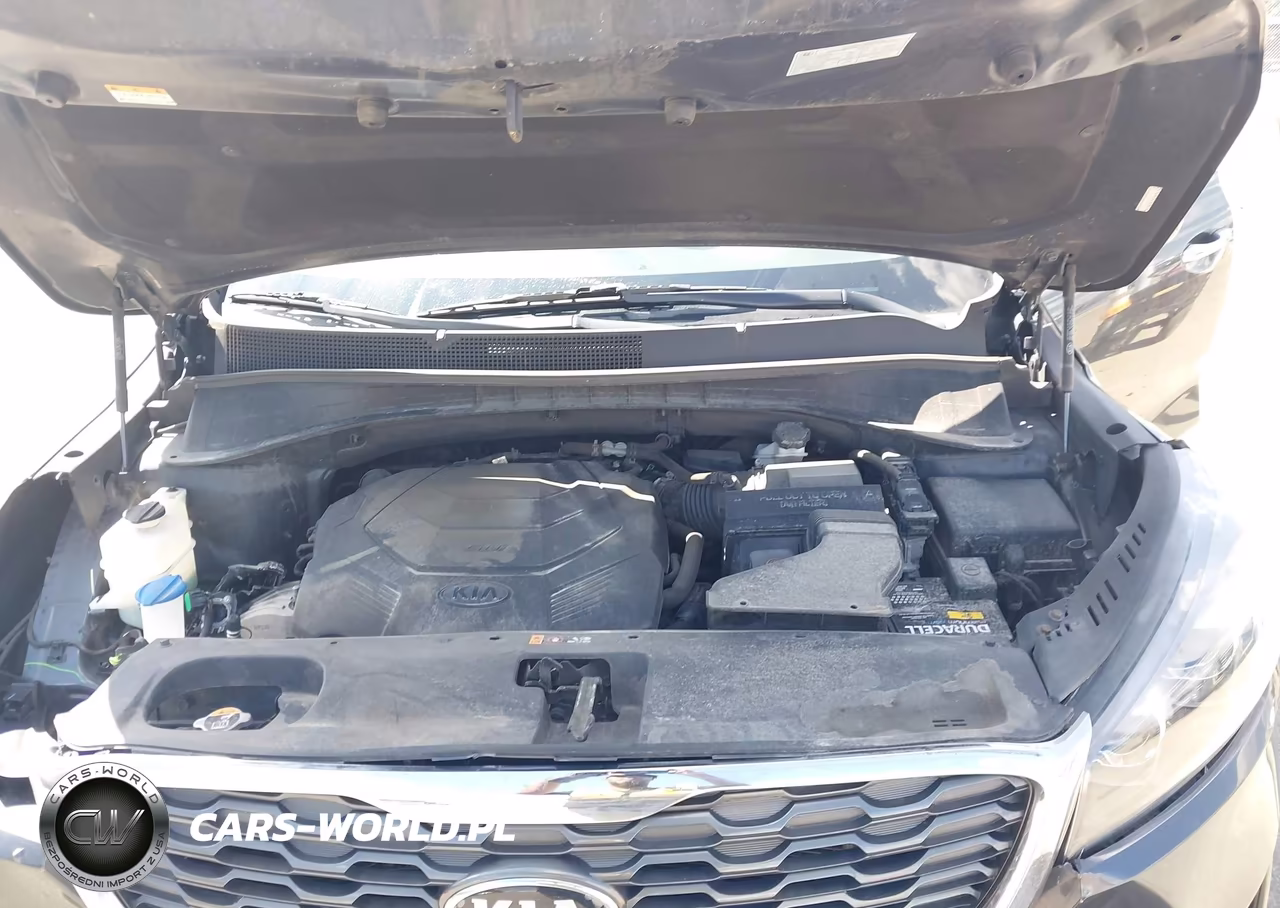 2020 Kia Sorento 3.3L S VIN:5XYPG4A55LG697563 - 10