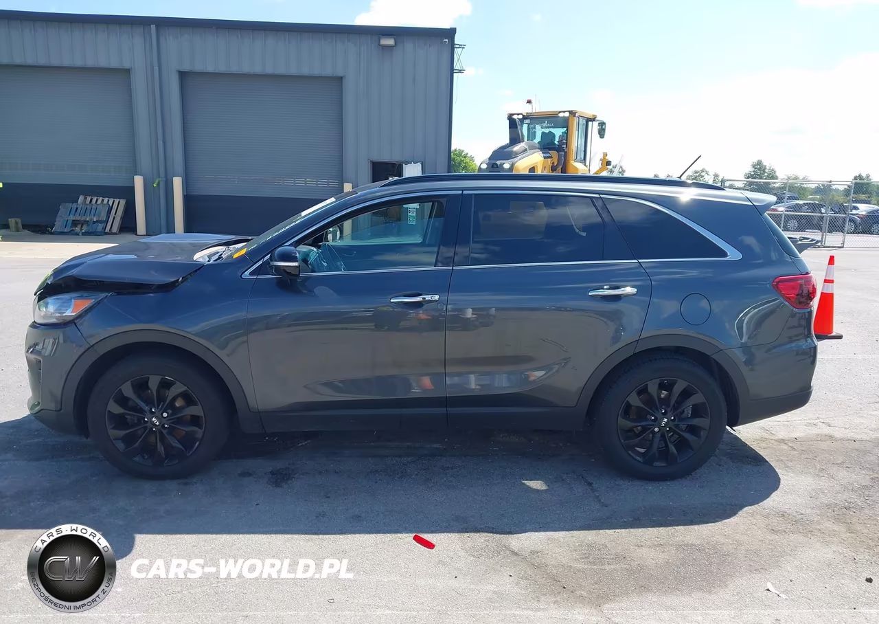 2020 Kia Sorento 3.3L S VIN:5XYPG4A55LG697563 - 15