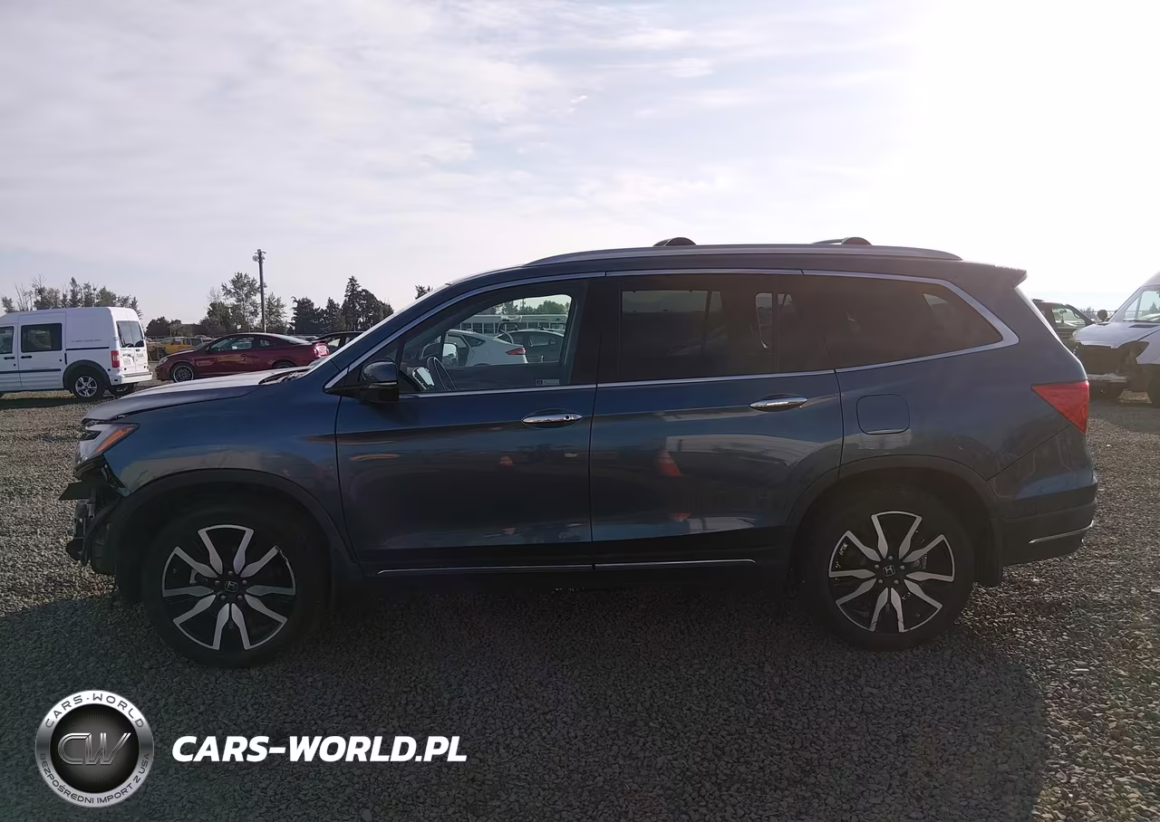 2019 Honda Pilot Touring VIN:5FNYF6H99KB011011 - 15