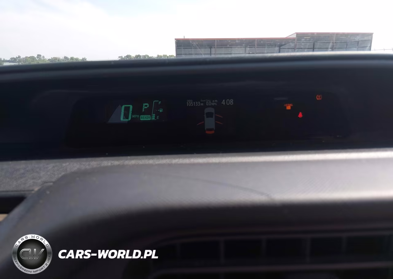 2013 Toyota Prius C Three VIN:JTDKDTB33D1535085 - 7