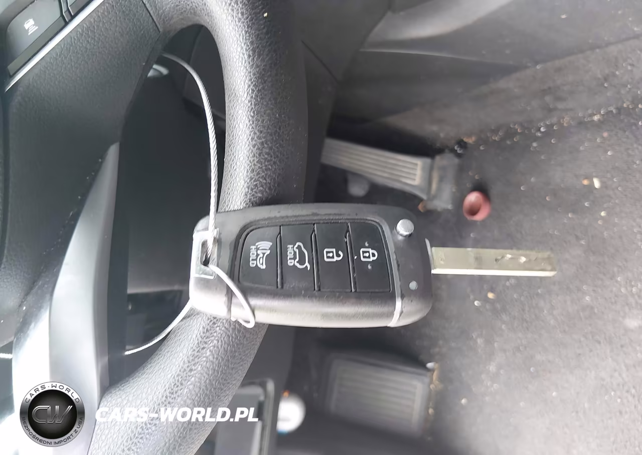 2019 Hyundai Santa Fe Se VIN:5NMS2CAD1KH119622 - 11