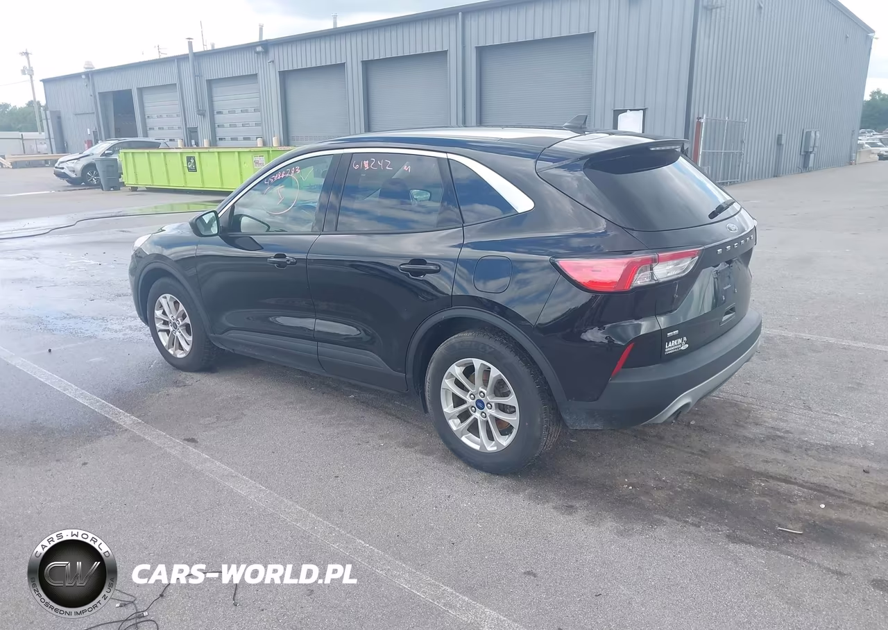 2022 Ford Escape Se VIN:1FMCU0G67NUB96879 - 3