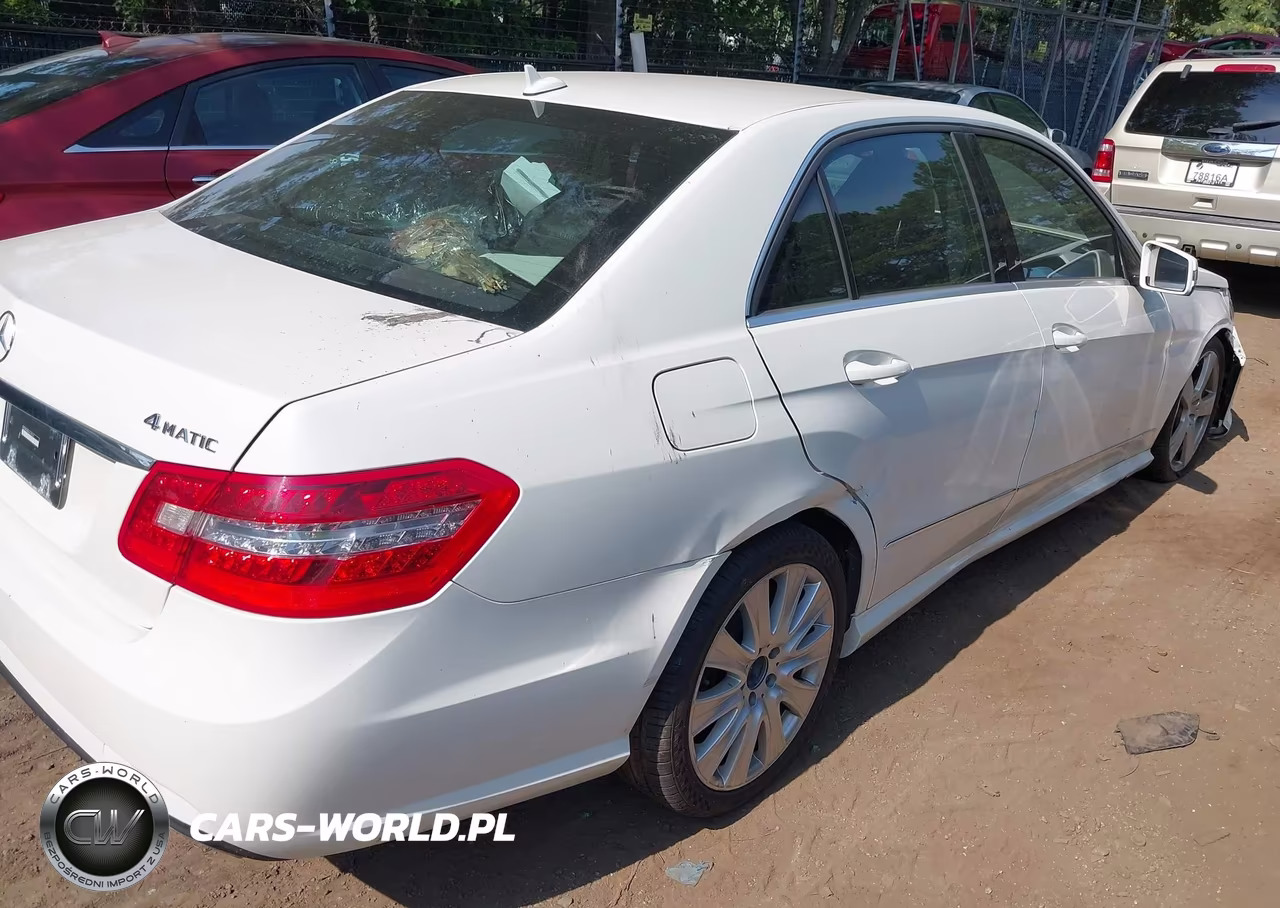2010 Mercedes-Benz E 350 4Matic VIN:WDDHF8HB8AA140529 - 4