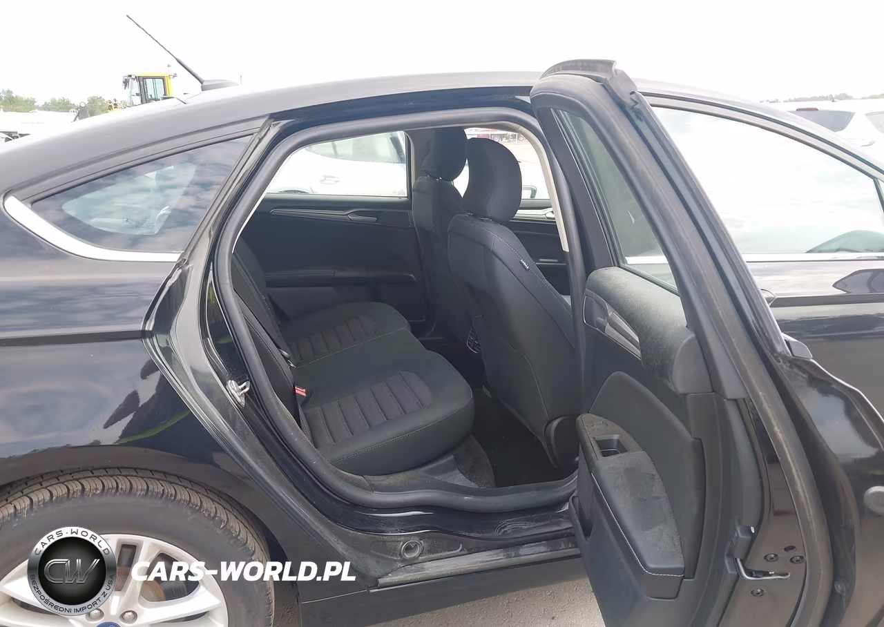 2018 Ford Fusion Se VIN:3FA6P0H74JR108104 - 8