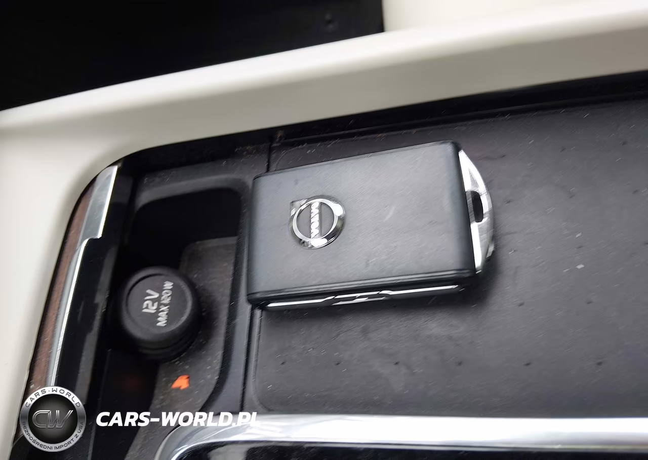 2022 Volvo Xc60 B5 Momentum VIN:YV4L12RK3N1040405 - 11