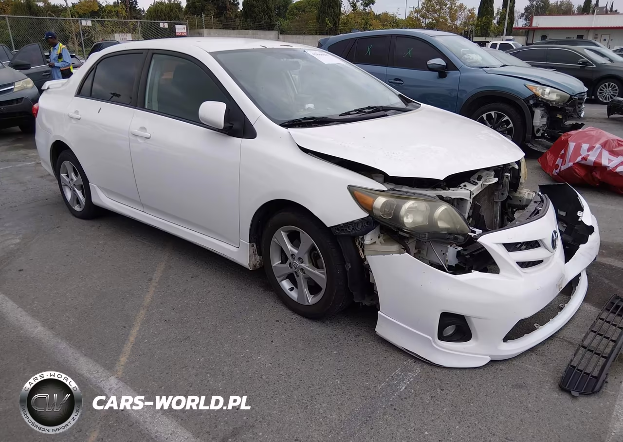 2012 Toyota Corolla S – zdjęcie 1 z 16