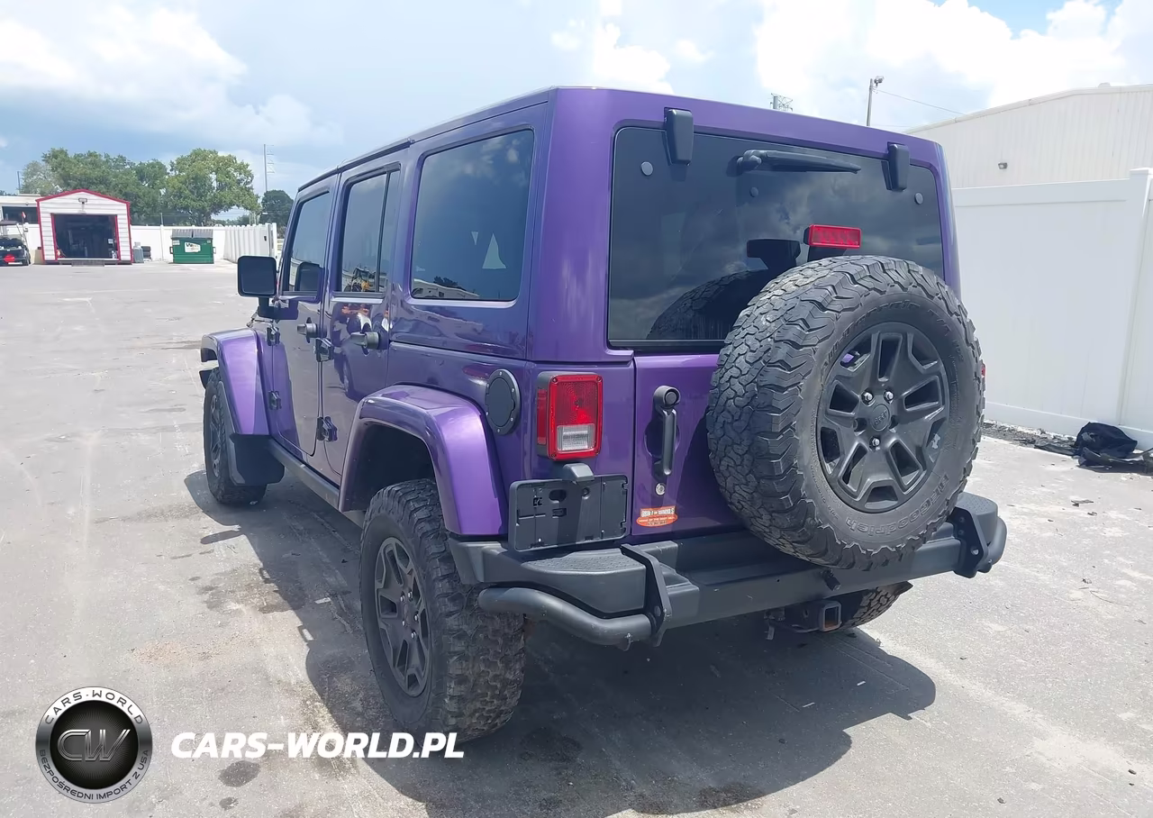 2016 Jeep Wrangler Unlimited Sahara VIN:1C4BJWEG2GL190925 - 3