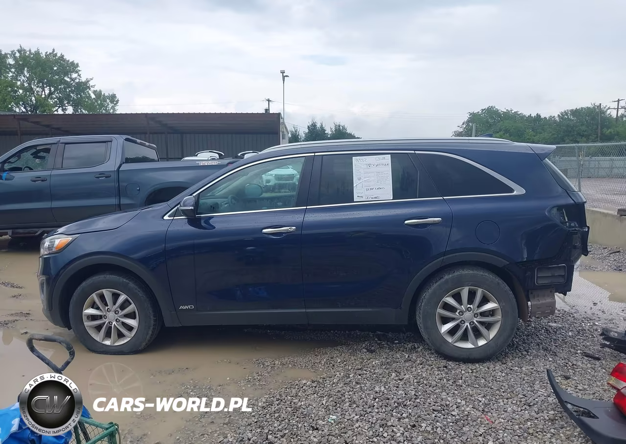 2018 Kia Sorento 2.4L Lx VIN:5XYPGDA3XJG379613 - 15