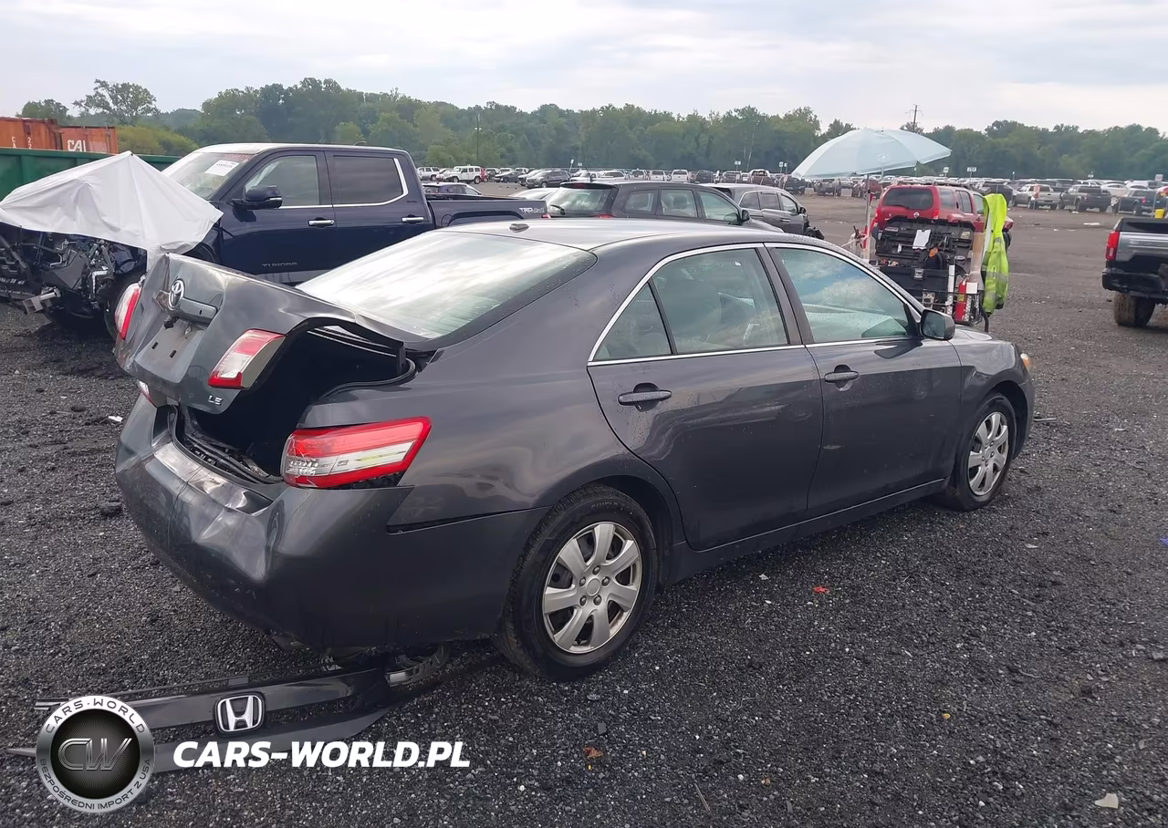 2010 Toyota Camry Le VIN:4T1BF3EK2AU063335 - 4