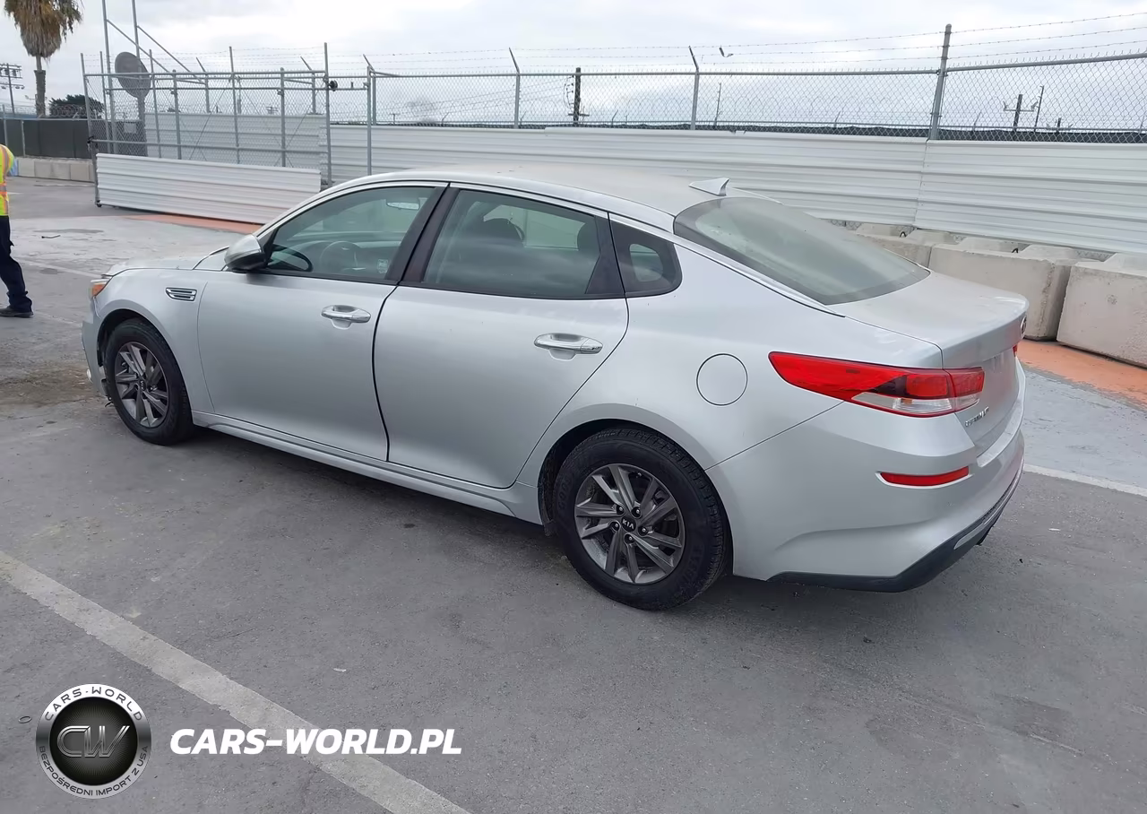 2019 Kia Optima Lx VIN:5XXGT4L31KG336079 - 3