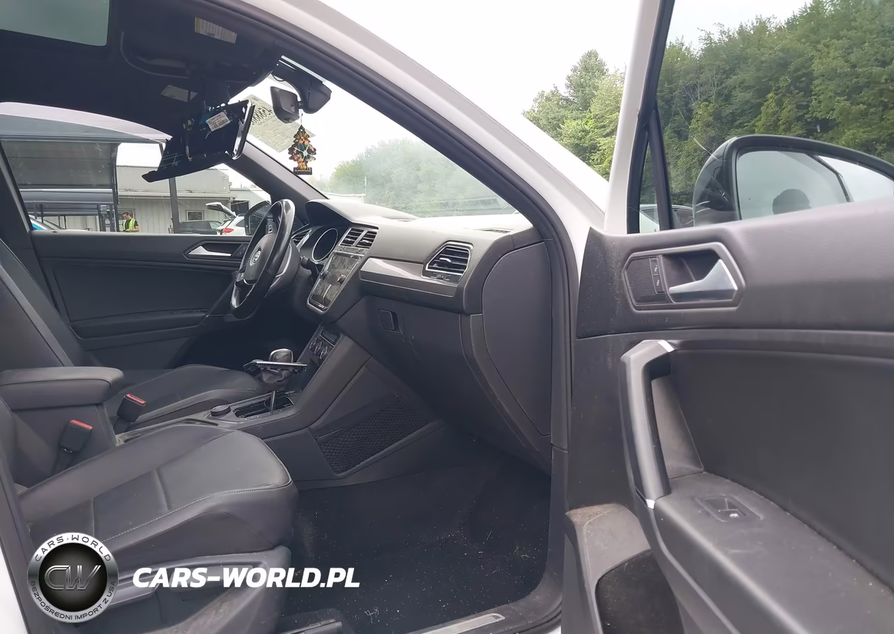 2020 Volkswagen Tiguan 2.0T Se-2.0T Se R-Line Black-2.0T Sel VIN:3VV2B7AX7LM171094 - 5