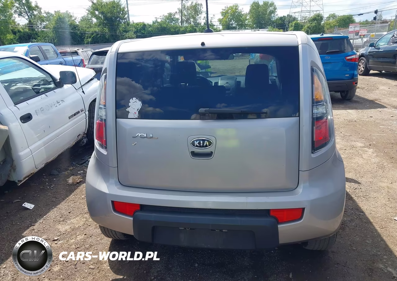 2010 Kia Soul + VIN:KNDJT2A21A7086628 - 15
