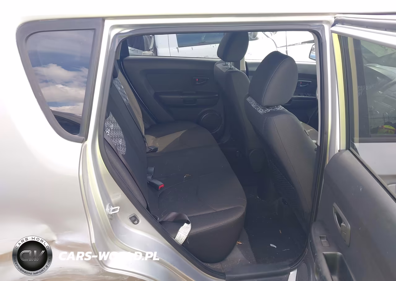 2010 Kia Soul + VIN:KNDJT2A21A7086628 - 8