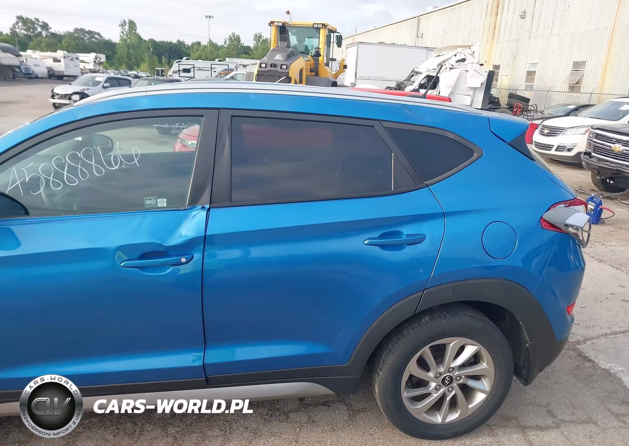 2017 Hyundai Tucson Se VIN:KM8J3CA47HU350353 - 6