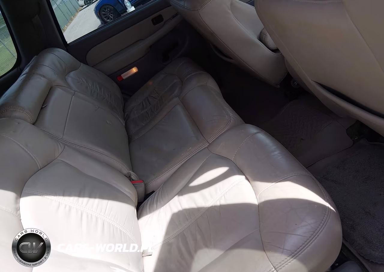 2002 Chevrolet Tahoe Z71 VIN:1GNEK13Z62R315150 - 8
