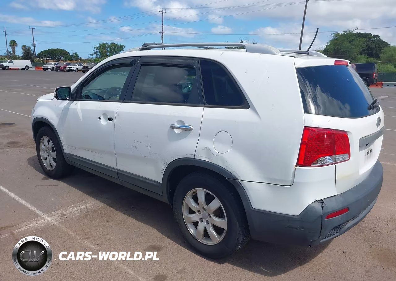 2012 Kia Sorento Lx VIN:5XYKT3A69CG306701 - 3