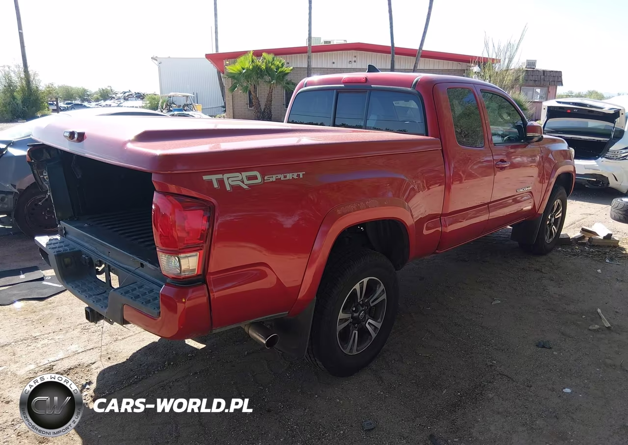 2016 Toyota Tacoma Trd Sport VIN:5TFRZ5CN5GX014334 - 4