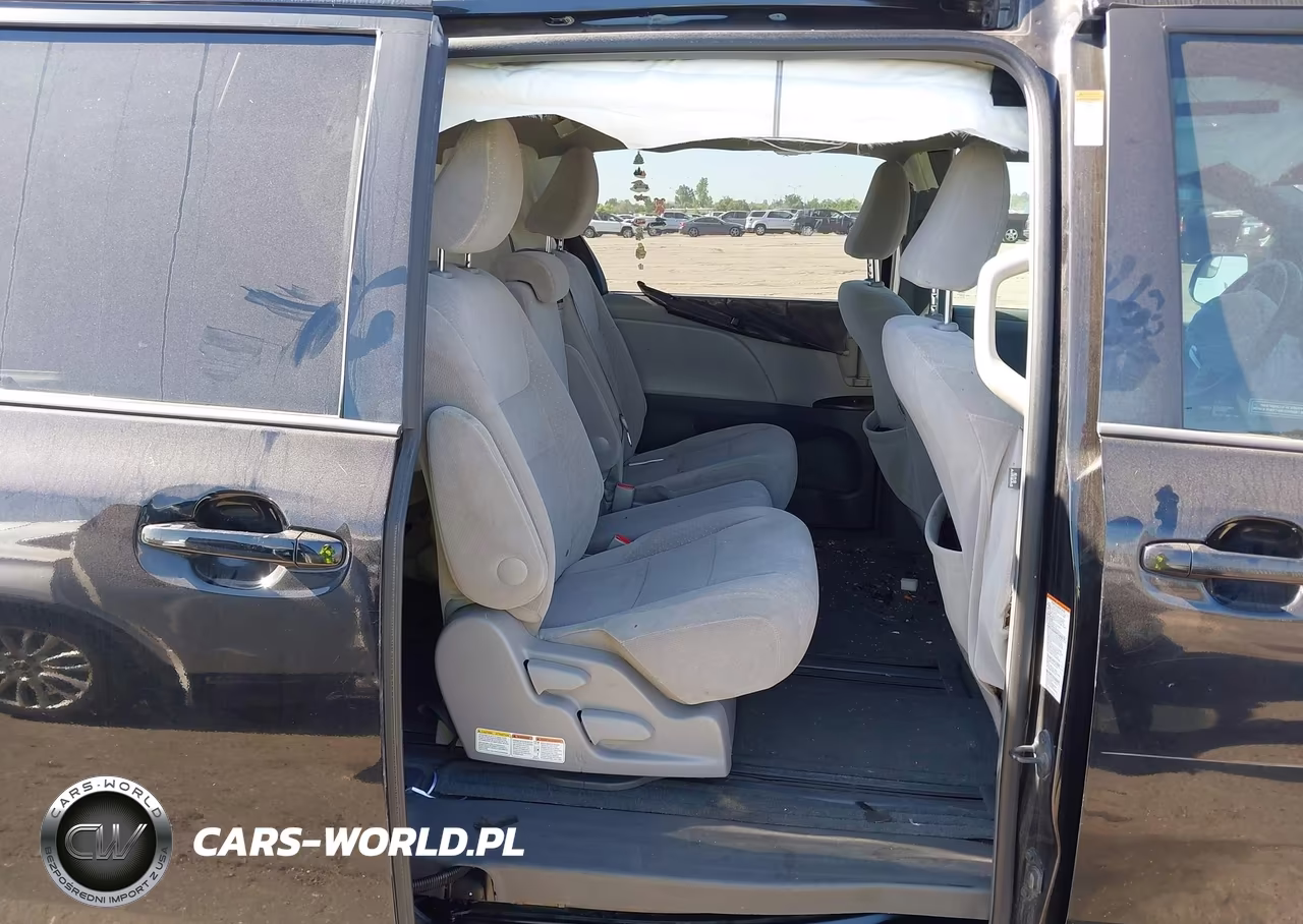 2015 Toyota Sienna Le 8 Passenger VIN:5TDKK3DCXFS557660 - 8