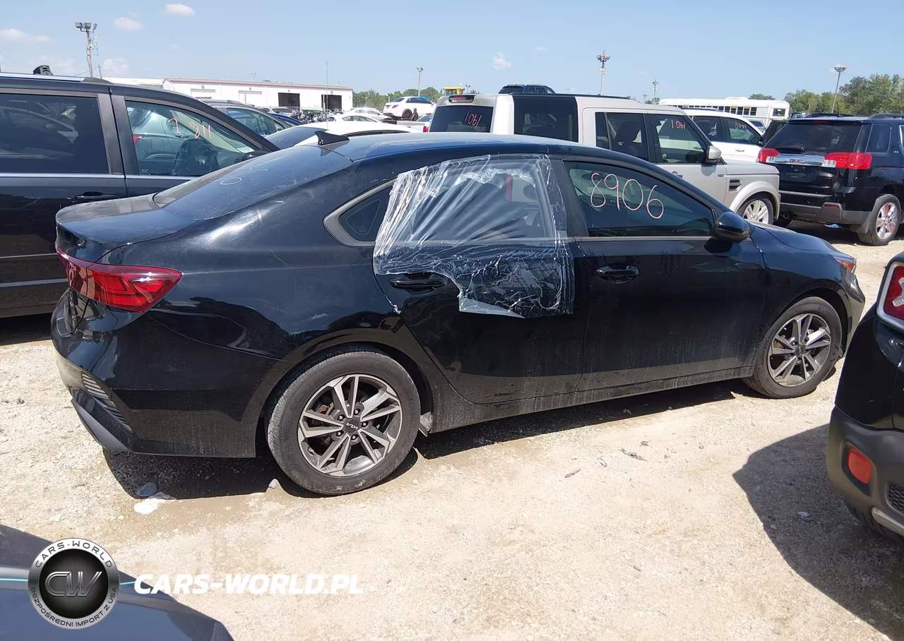 2023 Kia Forte Lxs VIN:3KPF24AD3PE630934 - 14