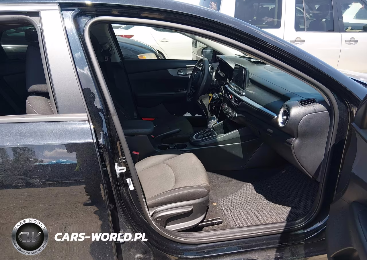 2023 Kia Forte Lxs VIN:3KPF24AD3PE630934 - 5