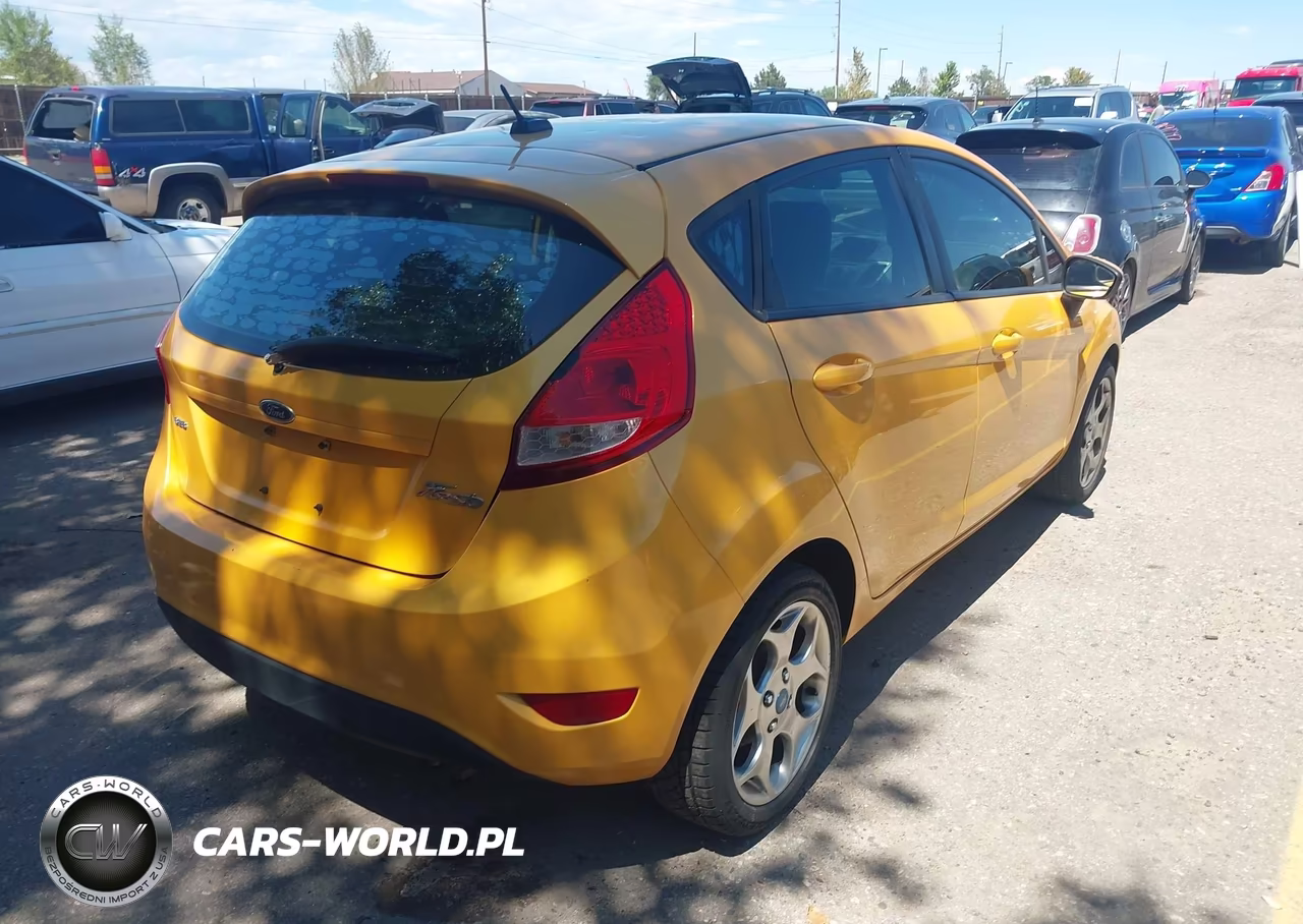 2011 Ford Fiesta Ses VIN:3FADP4FJ6BM102722 - 4