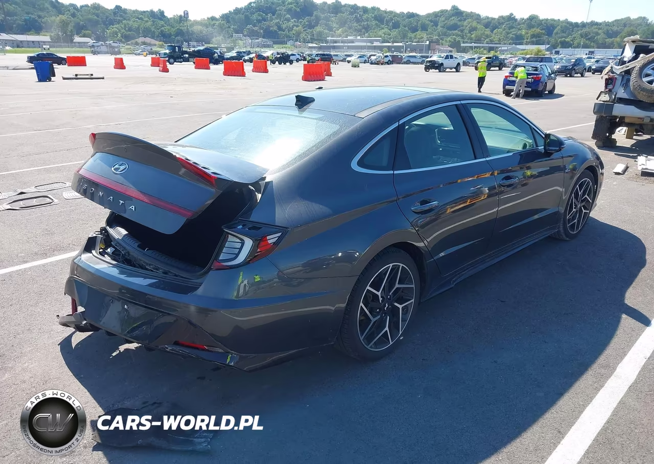 2021 Hyundai Sonata N Line VIN:5NPEK4JC3MH127575 - 4