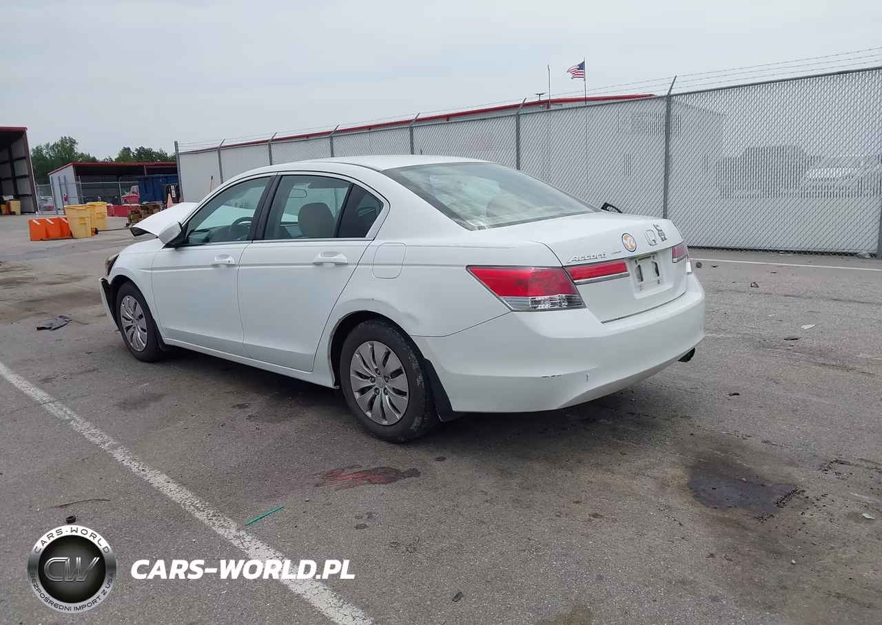 2011 Honda Accord 2.4 Lx VIN:1HGCP2F37BA107938 - 3