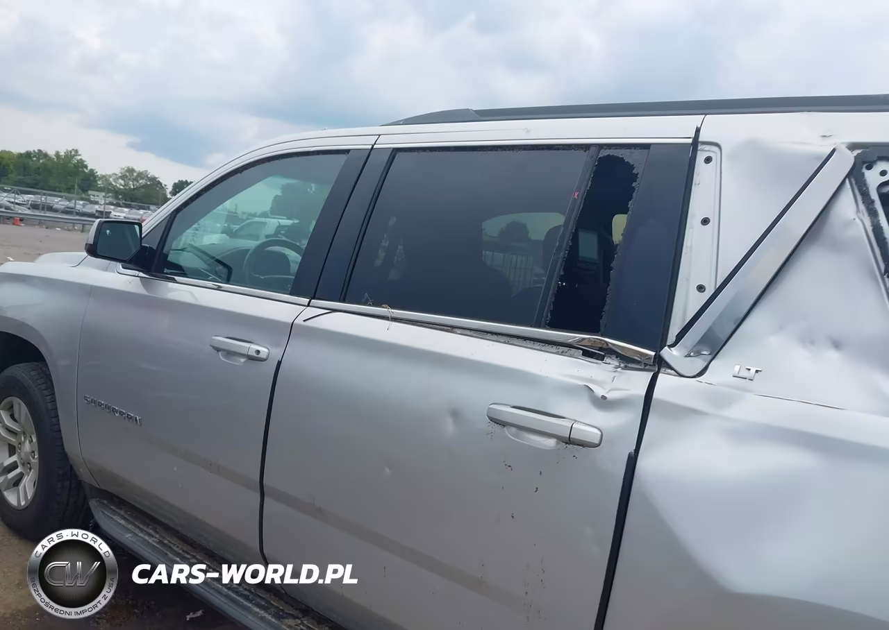 2017 Chevrolet Suburban Lt VIN:1GNSCHKCXHR235817 - 17