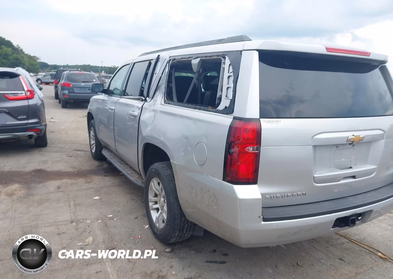 2017 Chevrolet Suburban Lt VIN:1GNSCHKCXHR235817 - 3