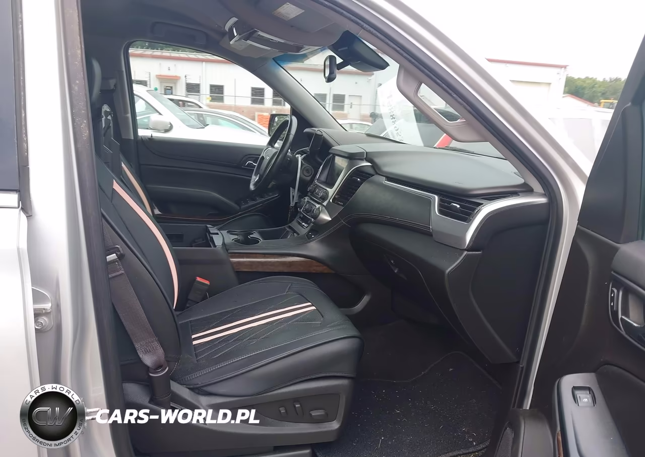 2017 Chevrolet Suburban Lt VIN:1GNSCHKCXHR235817 - 5
