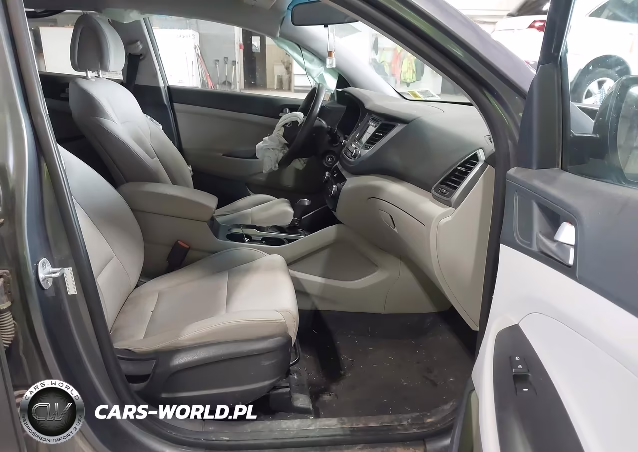 2017 Hyundai Tucson Se VIN:KM8J3CA44HU445937 - 5