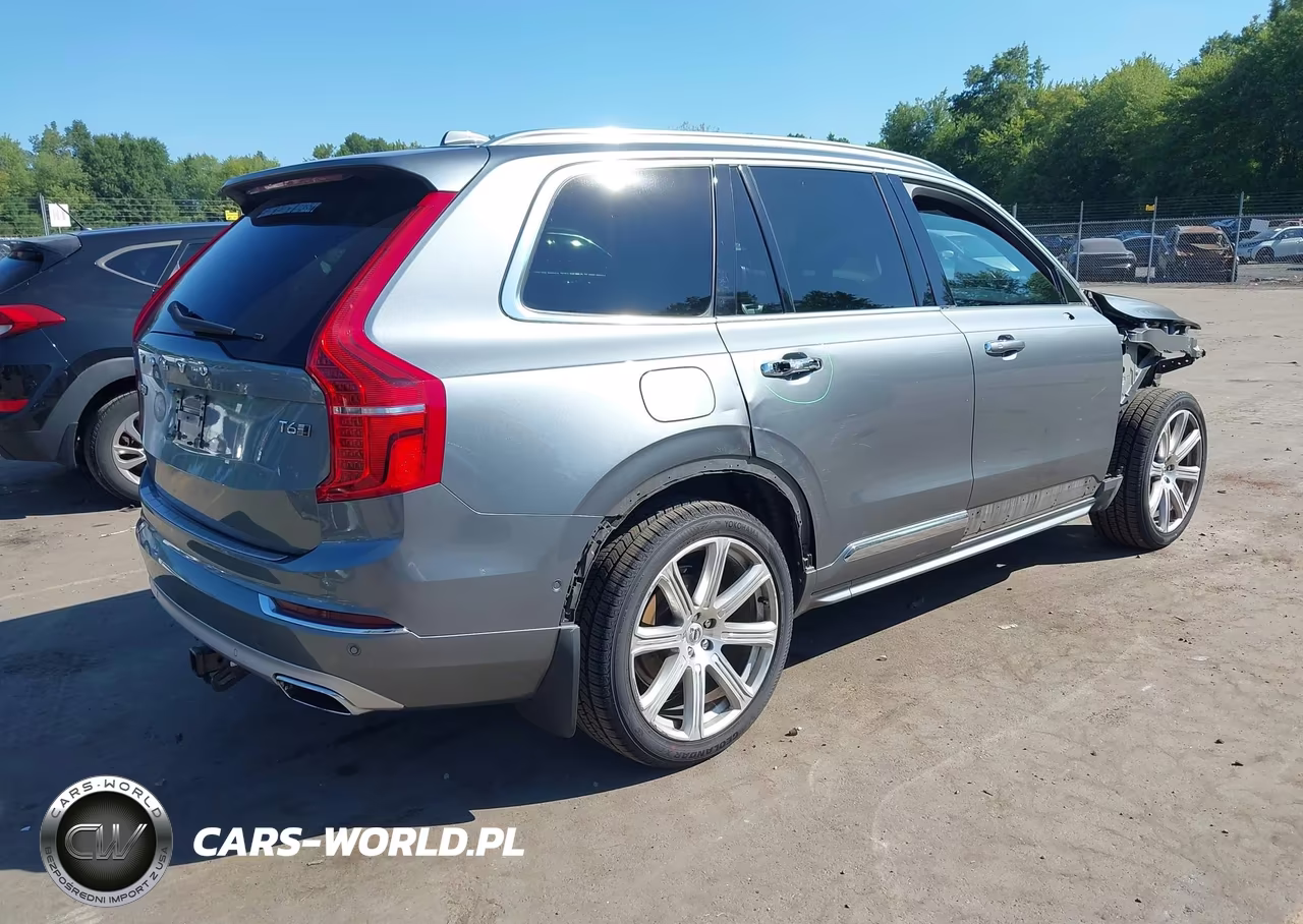 2018 Volvo Xc90 T6 Inscription VIN:YV4A22PL3J1324434 - 4