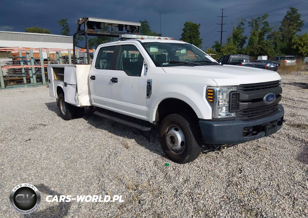 2018 Ford F-350 Xl – zdjęcie 1 z 15