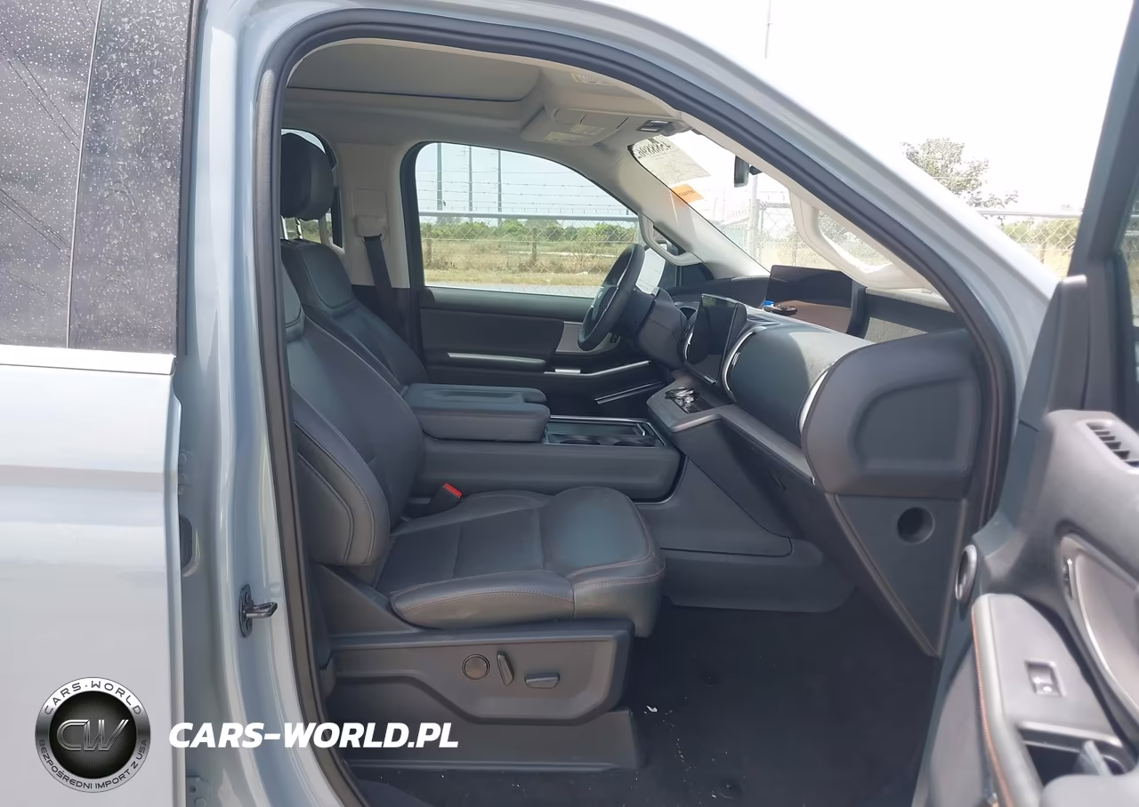 2025 Ford Expedition Active VIN:1FMJU1H8XSEA02266 - 5