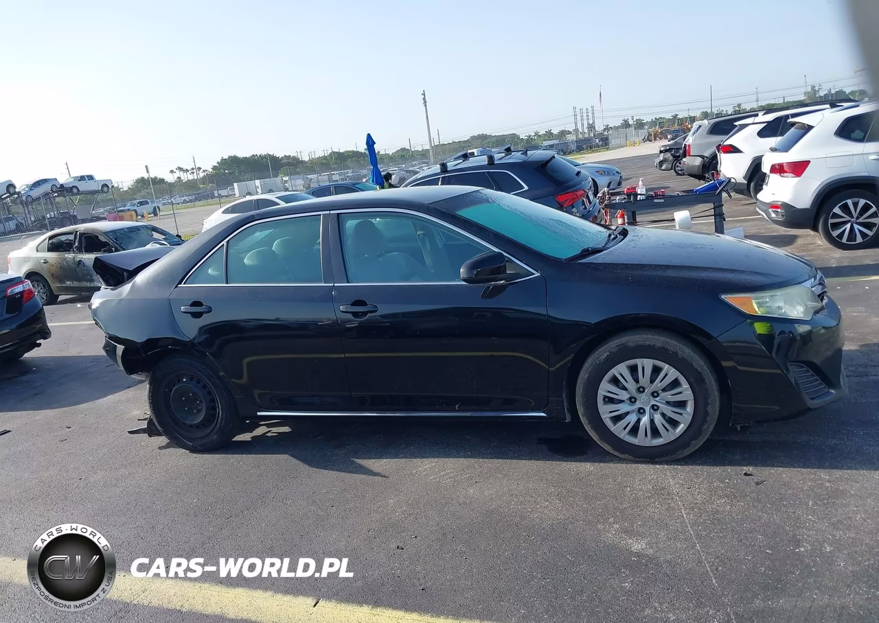 2012 Toyota Camry Le VIN:4T1BF1FK4CU166164 - 14