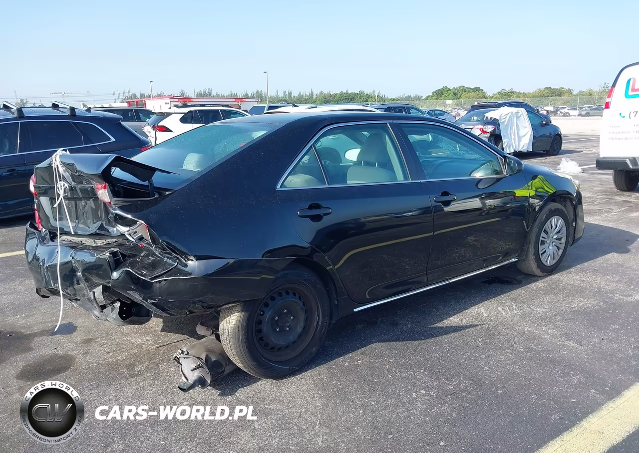 2012 Toyota Camry Le VIN:4T1BF1FK4CU166164 - 4