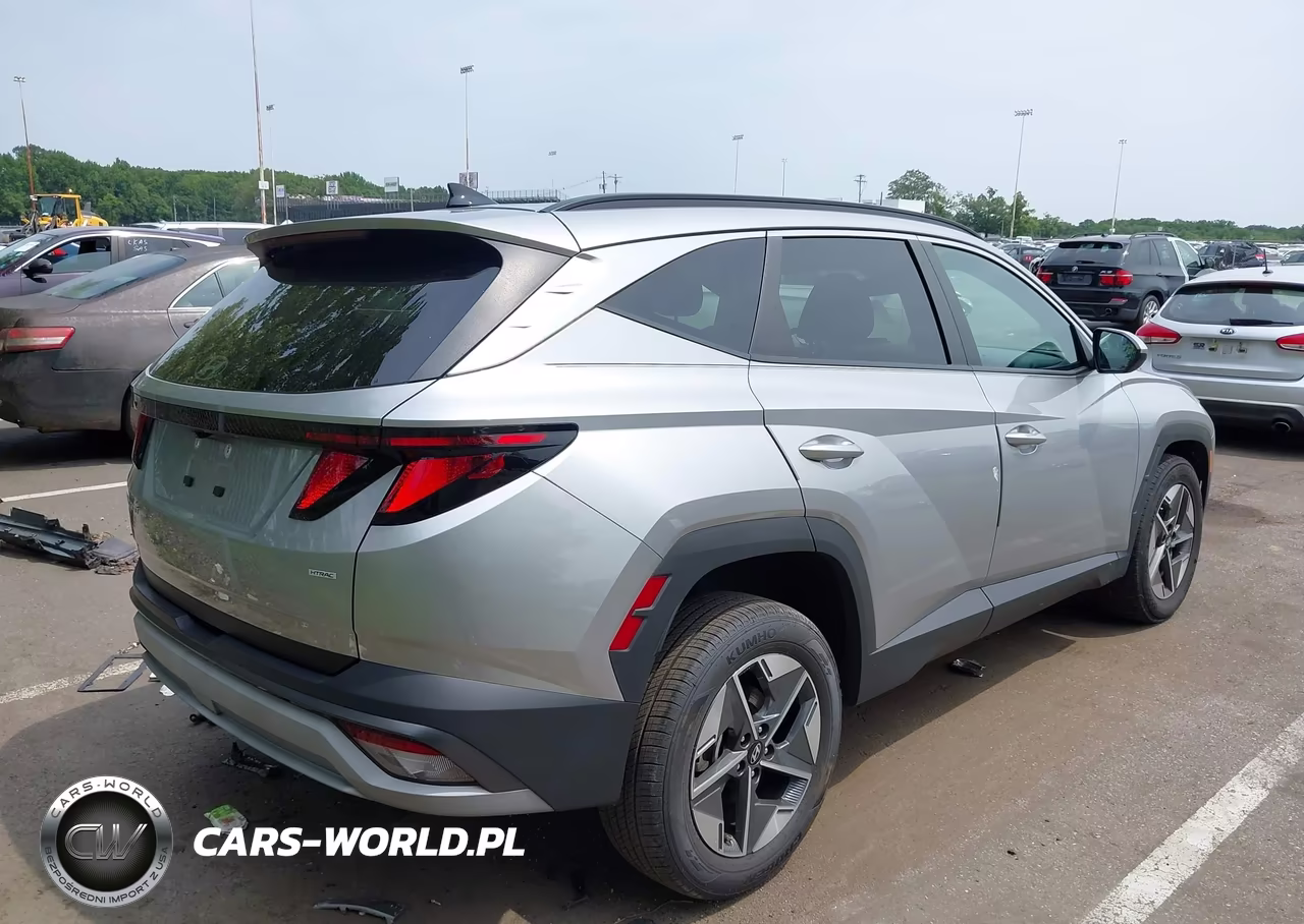 2025 Hyundai Tucson Sel VIN:5NMJBCDE1SH473818 - 4