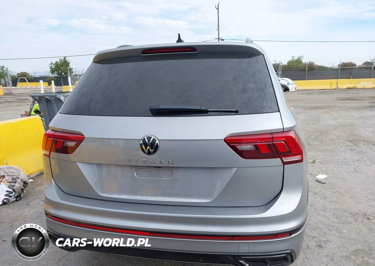 2022 Volkswagen Tiguan 2.0T Se R-Line Black VIN:3VVCB7AX6NM099716 - 16
