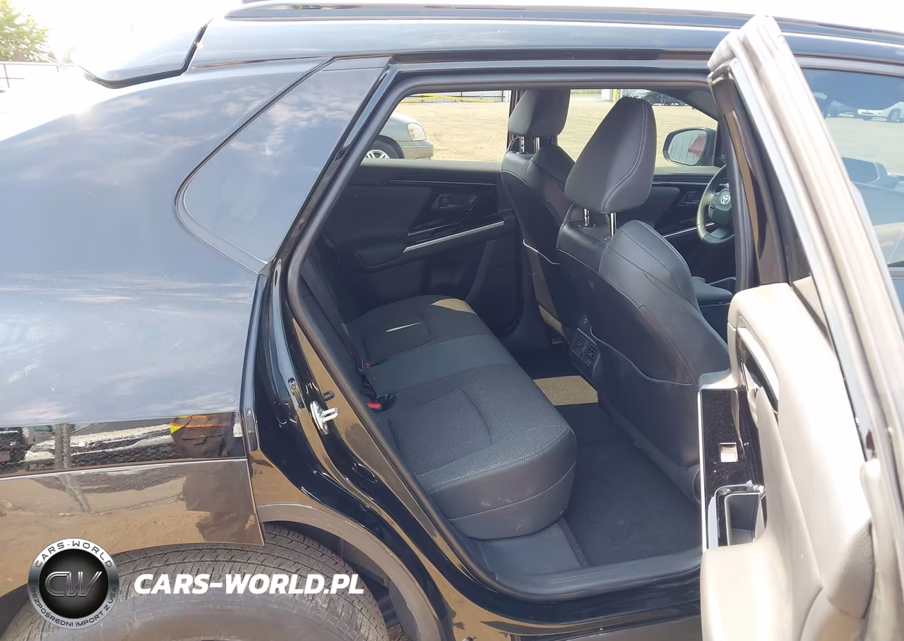2024 Toyota Bz4X Xle VIN:JTMABACA1RA061194 - 7