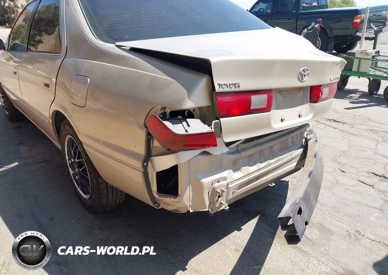 1997 Toyota Camry Le VIN:JT2BG22K2V0100101 - 12
