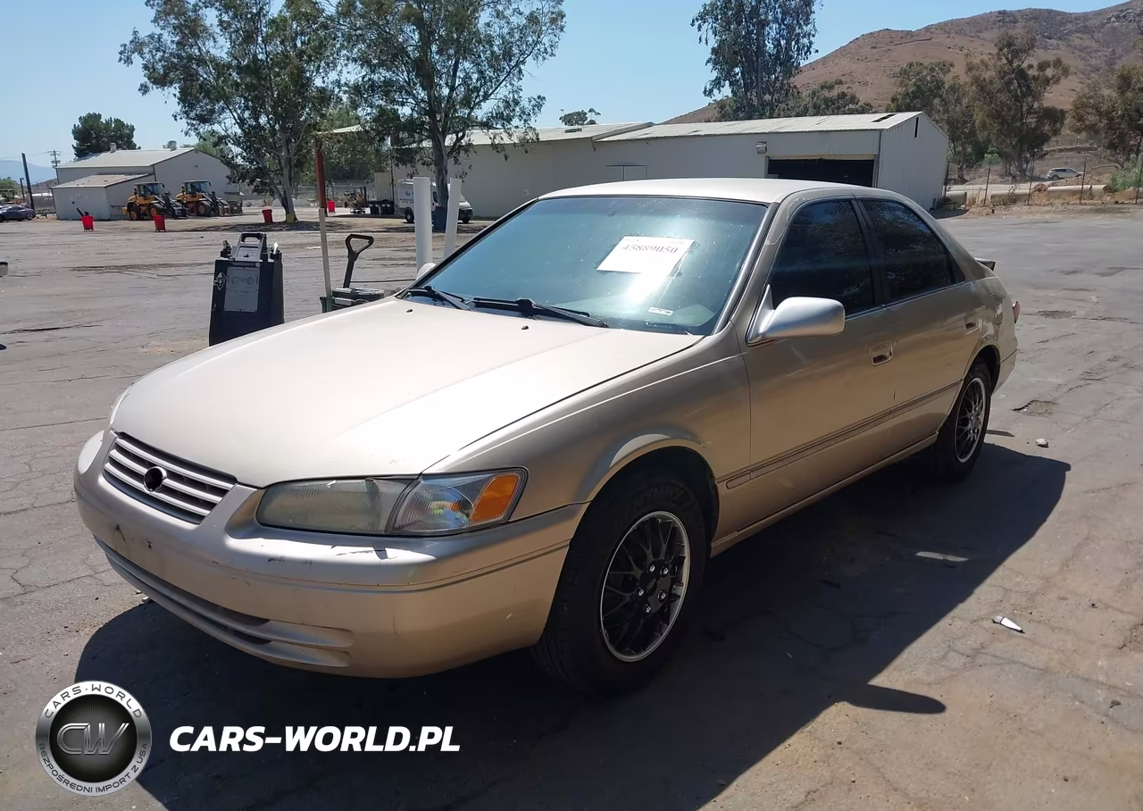 1997 Toyota Camry Le VIN:JT2BG22K2V0100101 - 2