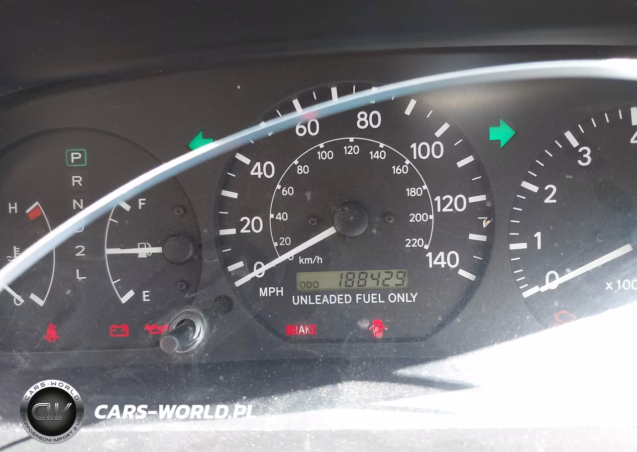 1997 Toyota Camry Le VIN:JT2BG22K2V0100101 - 7