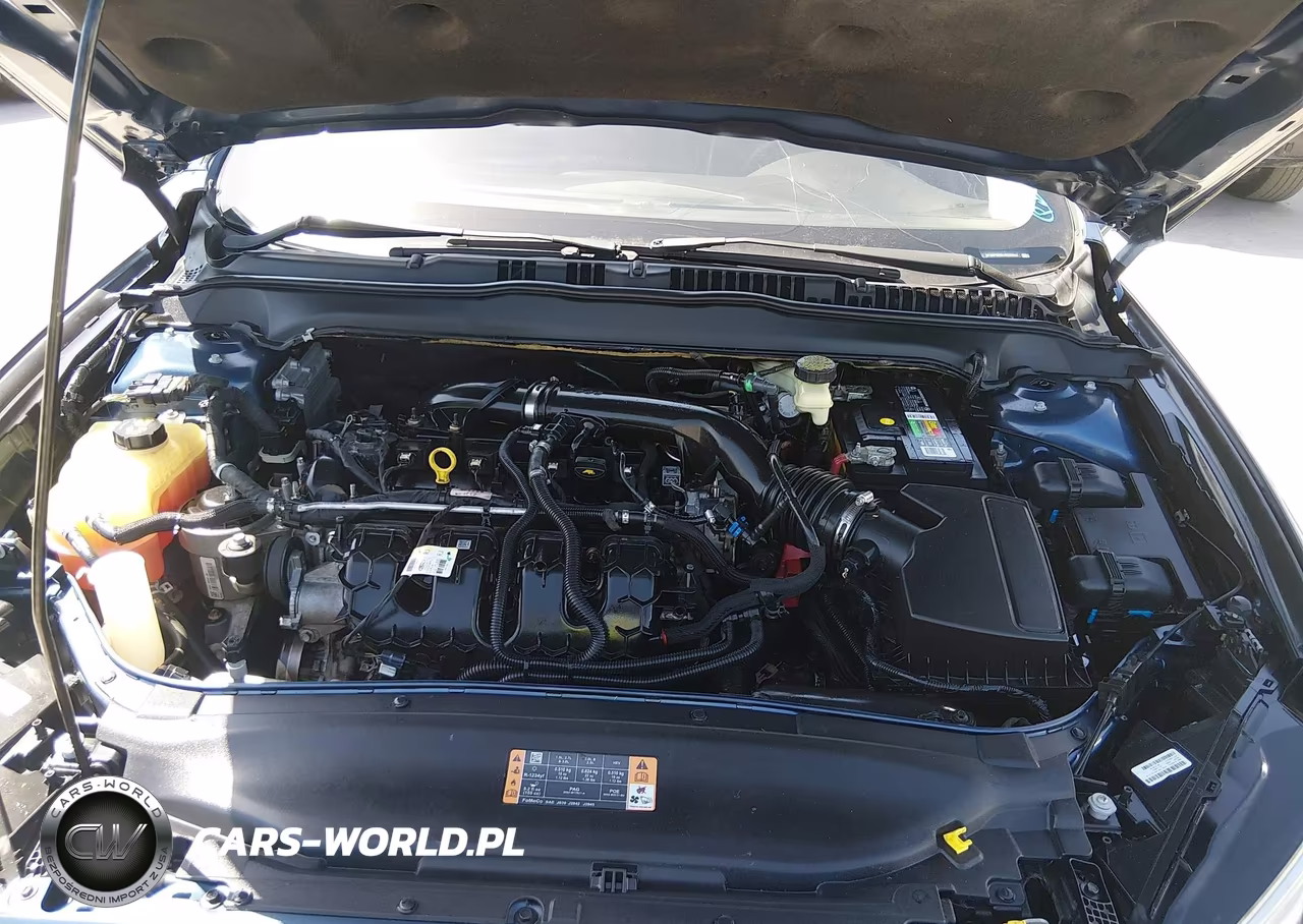 2018 Ford Fusion Titanium VIN:3FA6P0D99JR225944 - 10