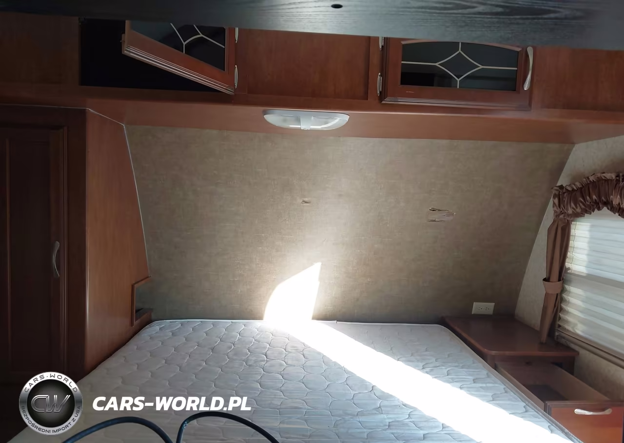 2013 Winnebago Other VIN:54CAG0M2XD1687564 - 8