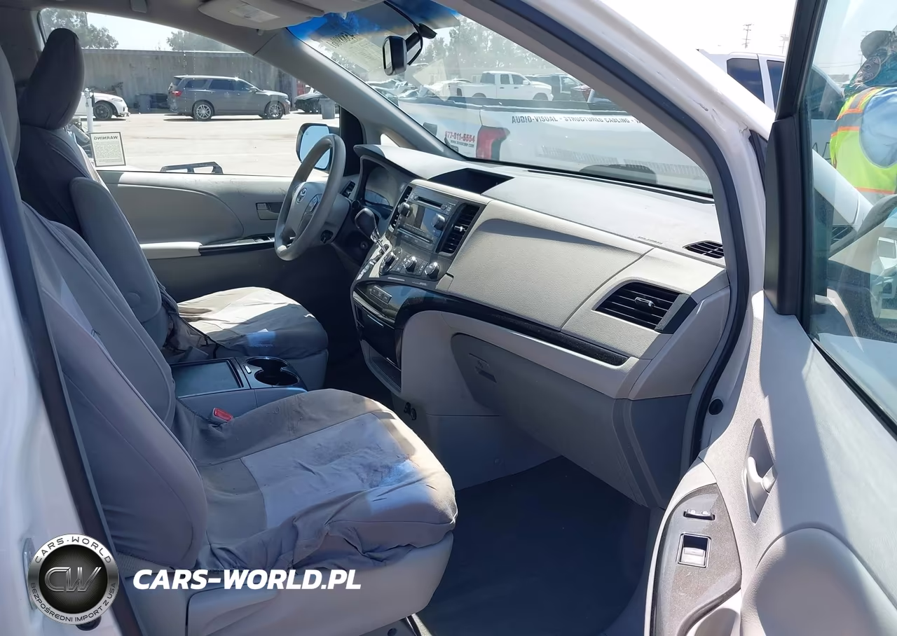 2012 Toyota Sienna Le V6 8 Passenger VIN:5TDKK3DC0CS251451 - 5